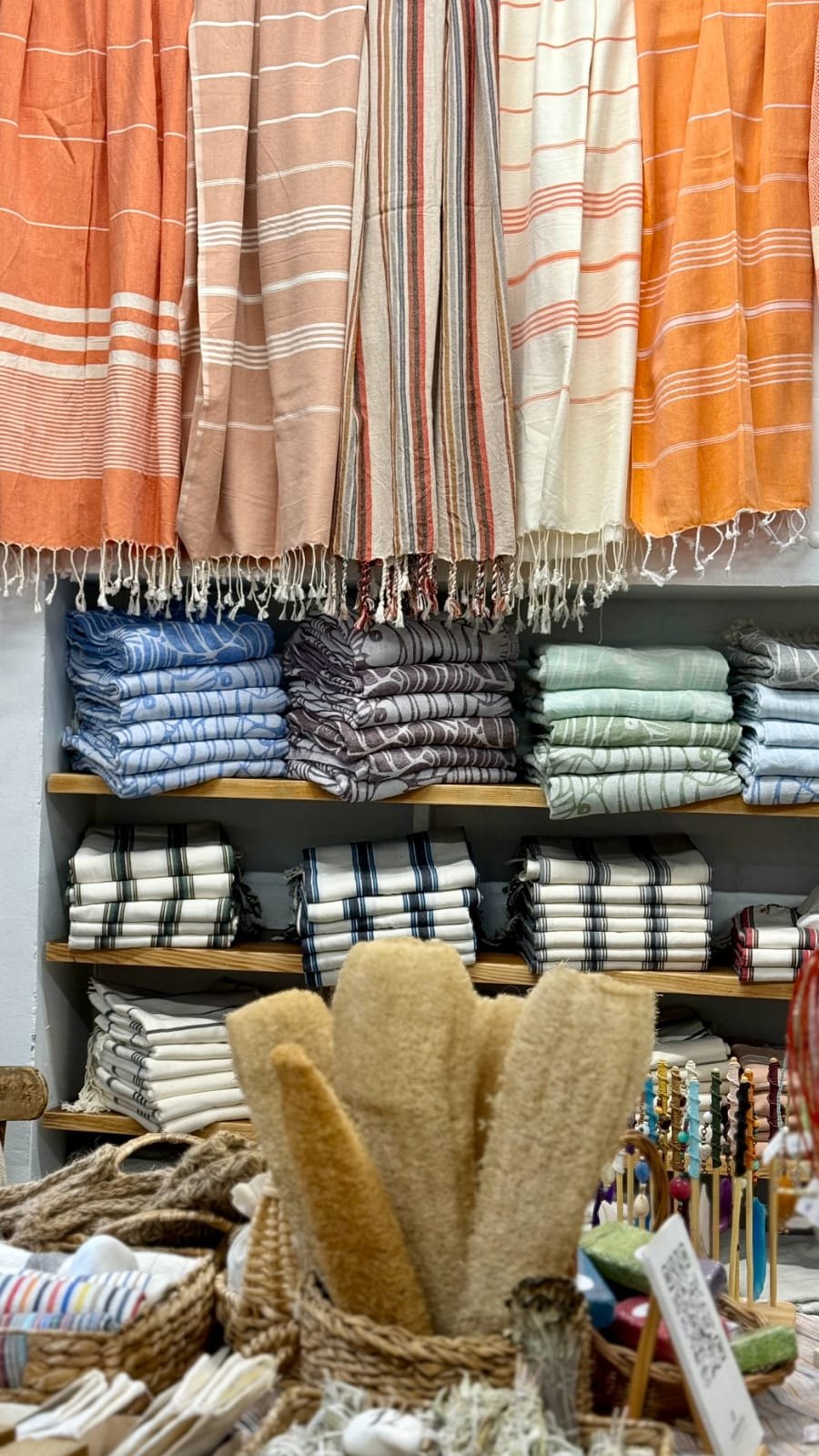 Peshtemals, Towels & Bathrobes